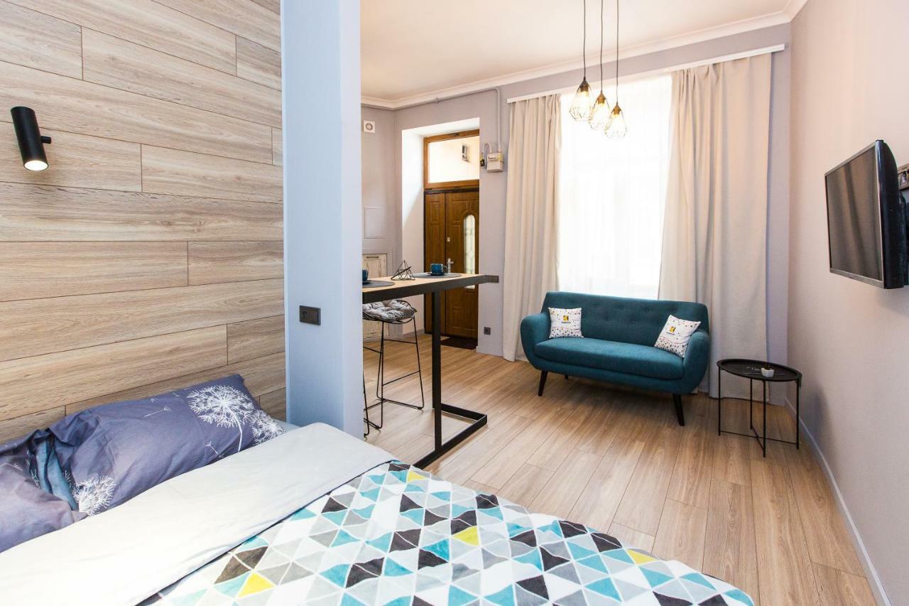 Lazur Apartment Lviv Exterior photo